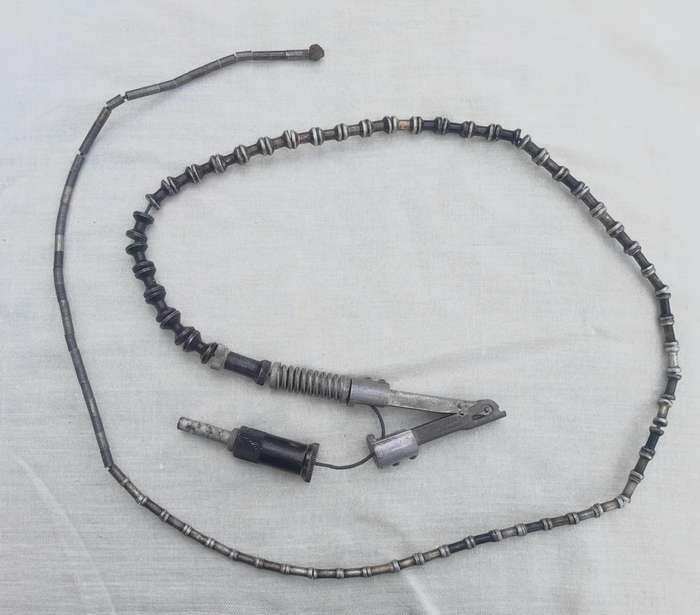 RUSSIAN MILITARY COLLAPSIBLE RADIO AERIAL **Border War Pick-up**