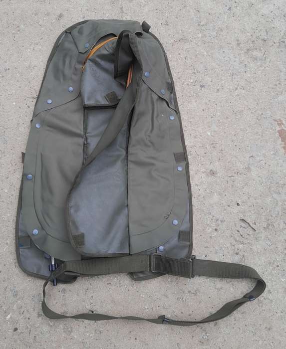 GERMAN MILITARY SELF-INFLATING LIFE VEST
