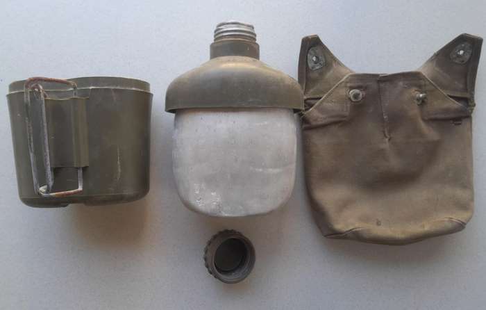 Rhodesian Bush War: 1970s Rhodesian Army Patt. 61 Canteen w/ Cover