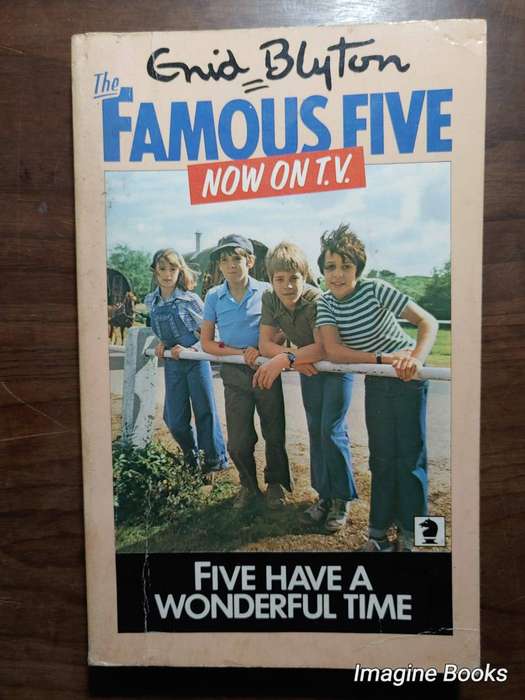 Five Have A Wonderful Time - Enid Blyton