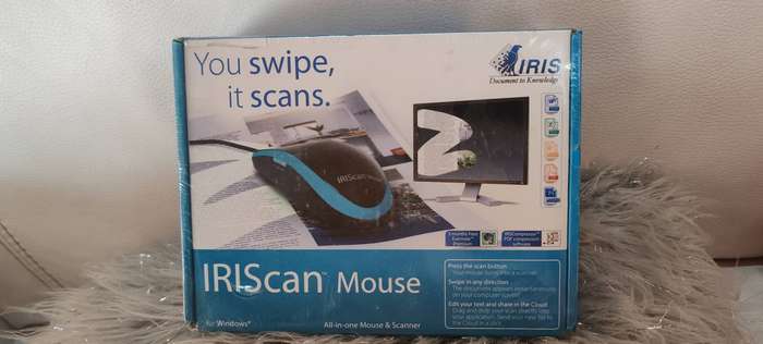 Iriscan Mouse scanner