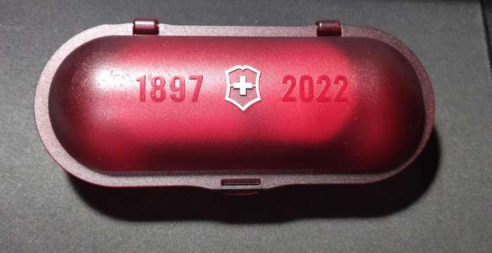 LIMITED EDITION VICTORINOX 1897