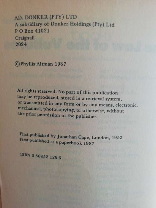 The Law of the Vultures / Phyllis Altman