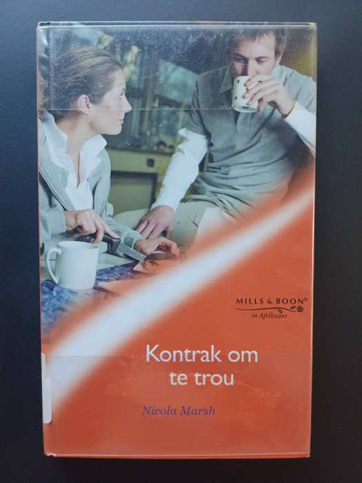 Mills & Boon Afrikaans Boek bundel 2 (4 Boeke)