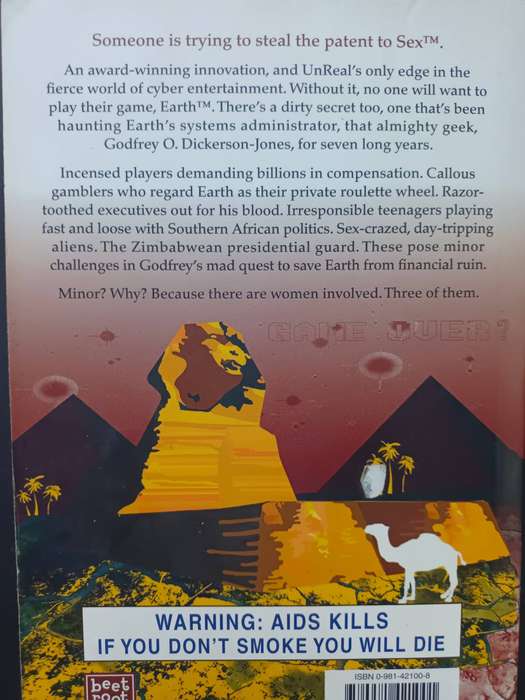 Earth / Etienne Krüger