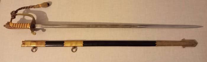 SADF, SA NAVY, OFFICERS SWORD WITH SCABBARD
