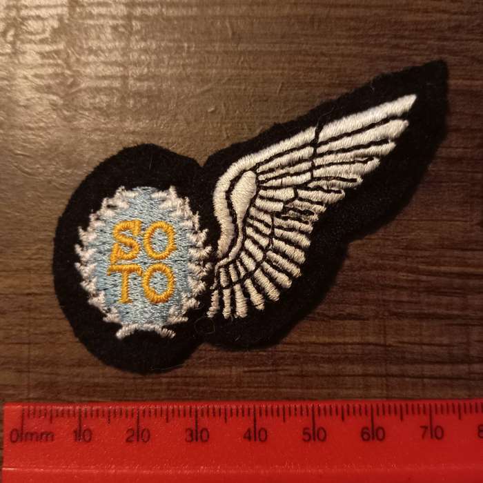 SADF, AIR FORCE TOW OPERATOR HALF WING BADGE