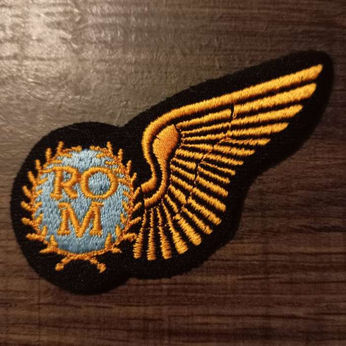 SADF, AIR FORCE RADIO OPERATOR HALF WING BADGE