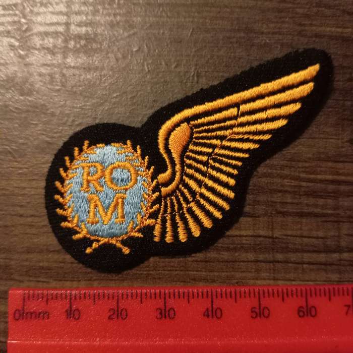 SADF, AIR FORCE RADIO OPERATOR HALF WING BADGE