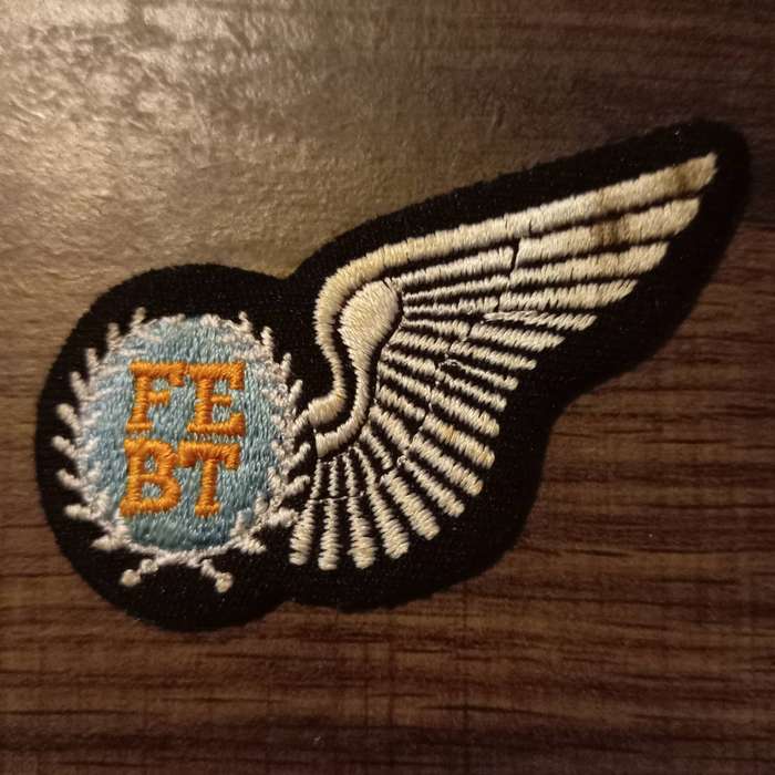 SADF, AIR FORCE FLIGHT ENGINEER HALF WING BADGE