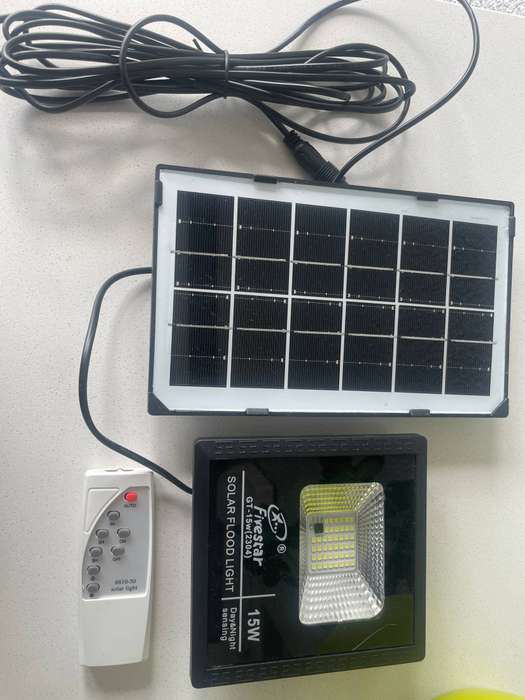 15w Solar LED Floodlight With Remote - gt15