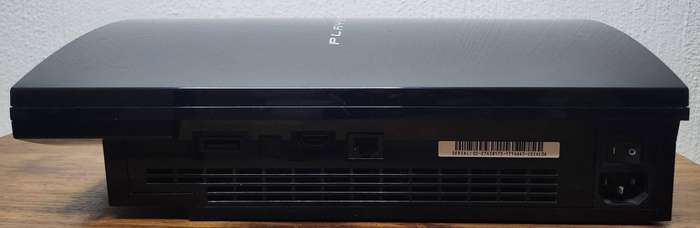 PlayStation 3 80GB Console(CECHL04) + Game Bundle