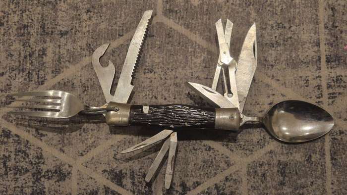 Vintage Boy Scout multitool knife - missing cork screw