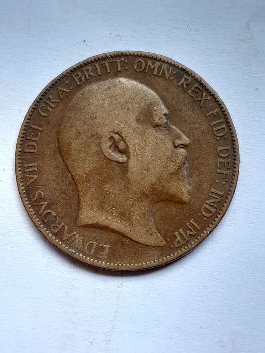 UK One Penny  - Ten Coins - 1907, 1910, 1913, 1913, 1916, 1919, 1920, 1929, 1936 and 1944.