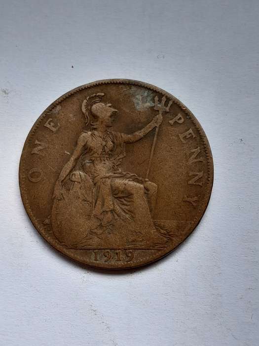 UK One Penny  - Ten Coins - 1907, 1910, 1913, 1913, 1916, 1919, 1920, 1929, 1936 and 1944.