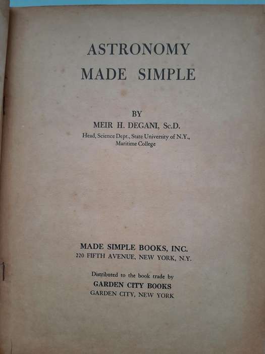 Astronomy Made Simple - Meir H. Degani.