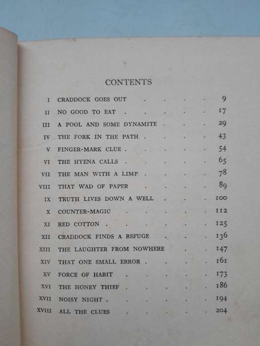 BUSH PATROL - Wilfred Robertson - 1950 1st Edition.