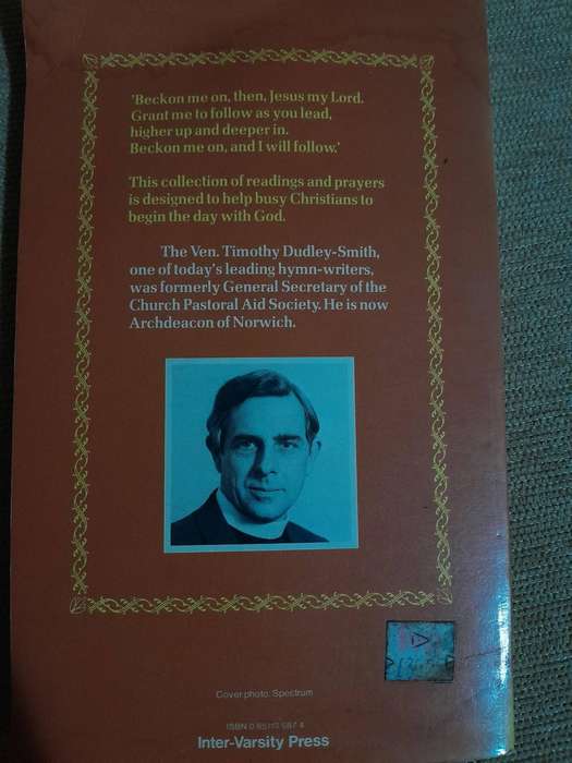 Someone who beckons - Daily readings and prayers - Timothy Dudley-Smith.