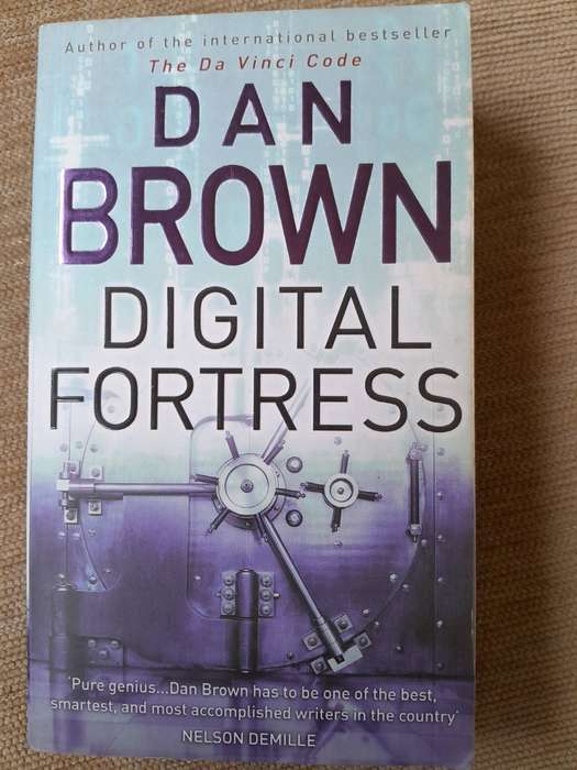 Dan Brown - Digital Fortress.