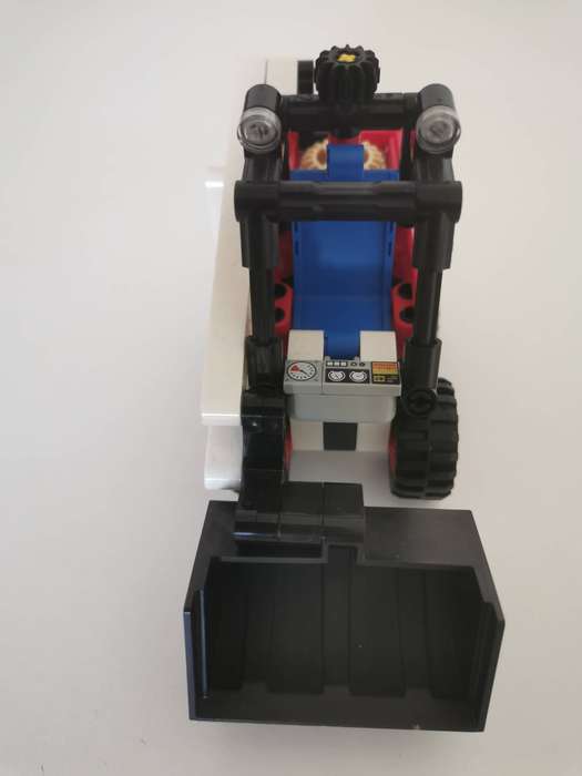 Lego Technic Skid steer loader 42116