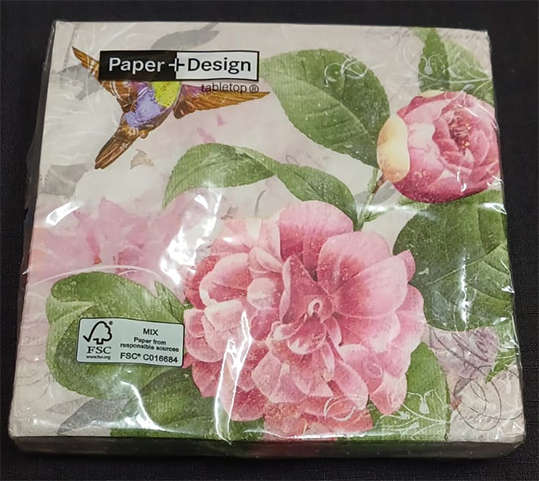 Imported Pack of Hummingbird with Peonies Serviettes - 20 Serviettes x 3Ply