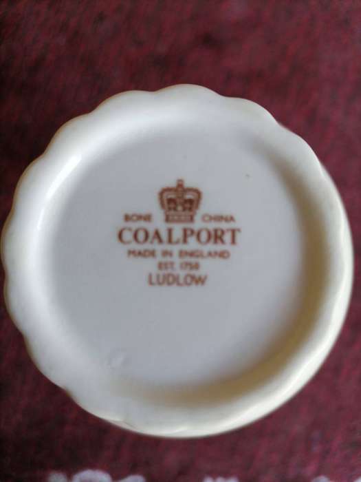 COALPORT LUDLOW BONE CHINA BUD VASE ENGLAND
