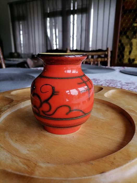 VINTAGE FLORA CERAMIC VASE IN MID - CENTURY STYLE -RED-ORANGE WITH YELLOW