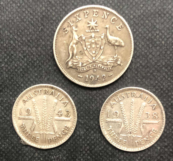 Silver Australia 1942 Sixpence 1938 Three Pence 1943 Three Pence