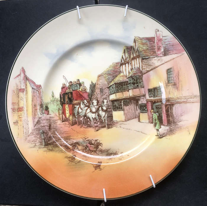 ROYAL DOULTON OLD ENGLISH COACHING SCENES SERIESWARE CABINET PLATE