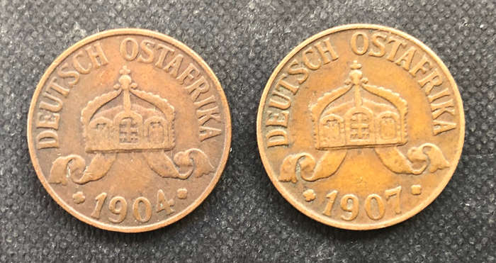 GERMAN EAST AFRICA 1904 A 1907 J 1 Heller Collection of two Coins