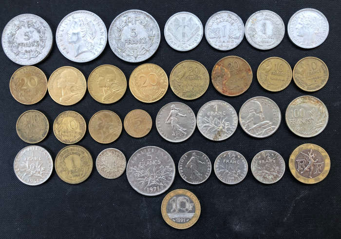 FRANCE 1917 1936 1943 1944 1945 1947 1949 1950 1951 1952 1953 1955 1956 1960 1961 ..... 32 COINS