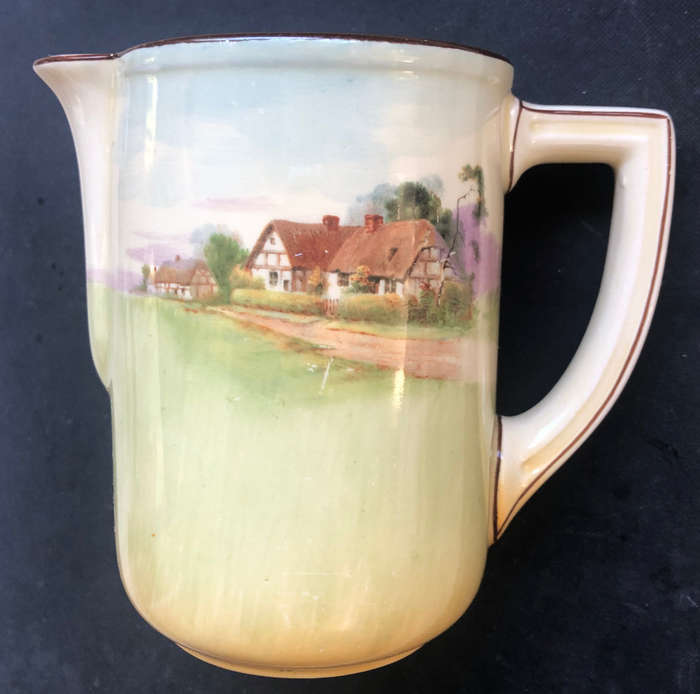 ROYAL DOULTON ENGLISH COTTAGES JUG CIRCA 1939 NOTE VARIATION!