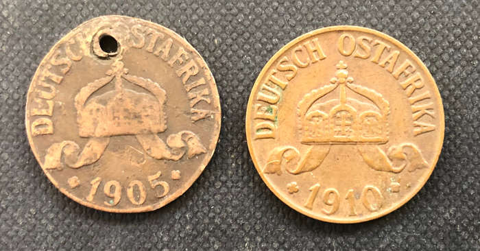 GERMAN EAST AFRICA 1905 J 1910 J 1 Heller Collection of two Coins
