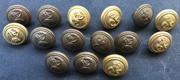 MILITARY COLLECTION OF 15 SOUTH AFRICAN NAVY VINTAGE BRASS BUTTONS WITH KINGS CROWN