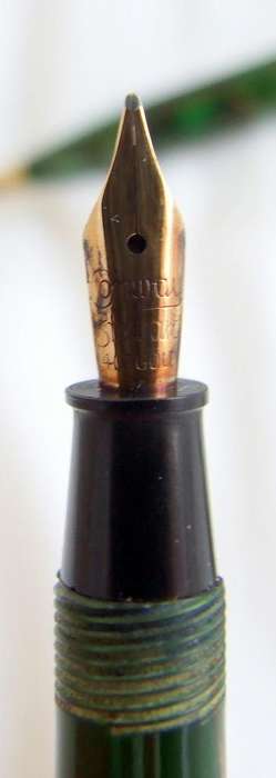 Vintage Conway Stewart "Dinkie" fountain pen and pencil green marble pair. 14ct nib.