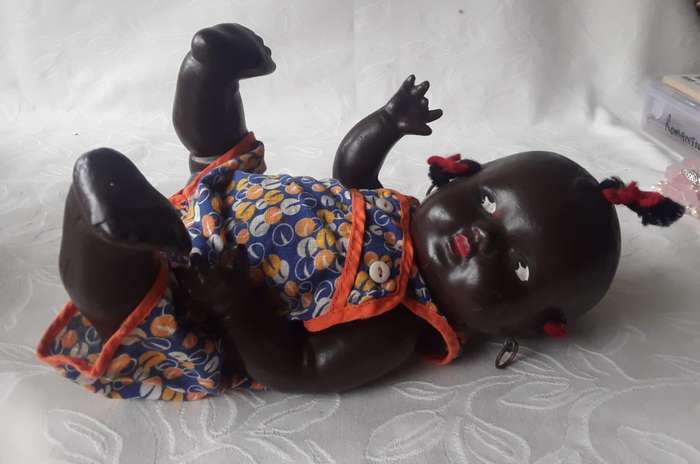RARE FIND !!!!   1930s - 1950s RELIABLE, CANADA, BROWN COMPOSITION, TOPSY DOLL 26CM
