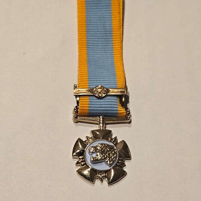 Gold Leopard Decoration for Bravery MINIATURE