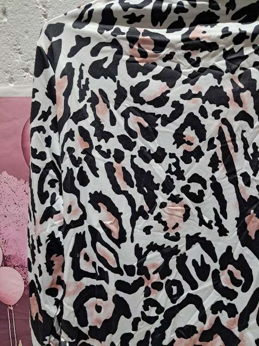Leopard printed  Top: XL