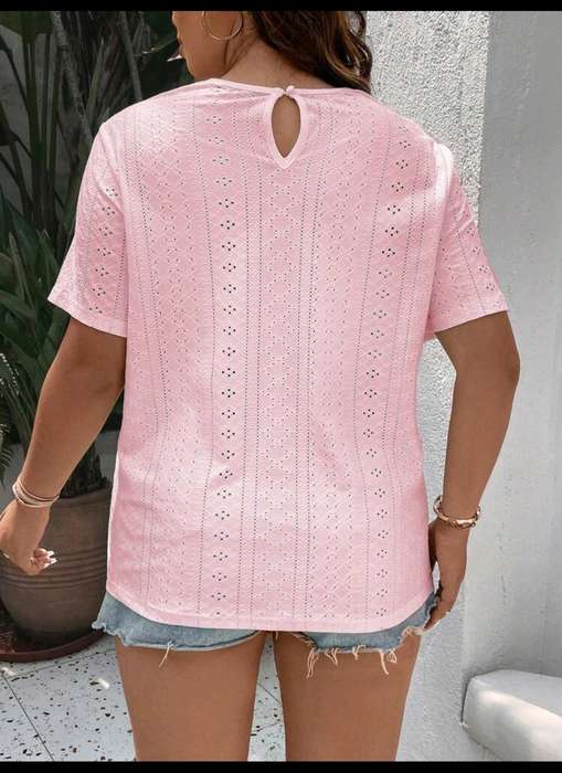 Stunning Top: 4XL