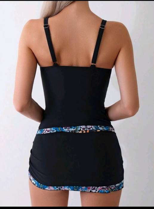 Swimwear set: Small