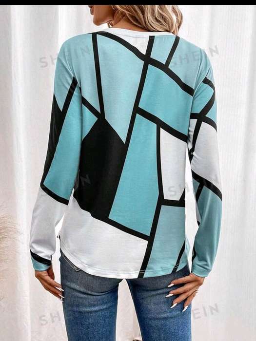 Long Sleeve top: XL