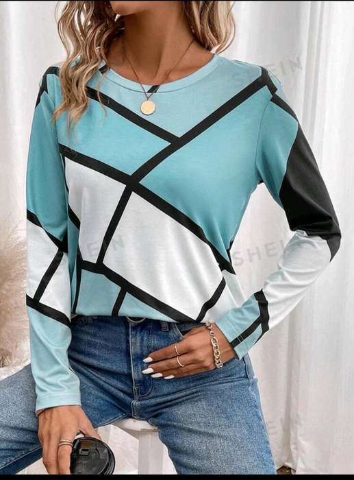 Long Sleeve top: XL