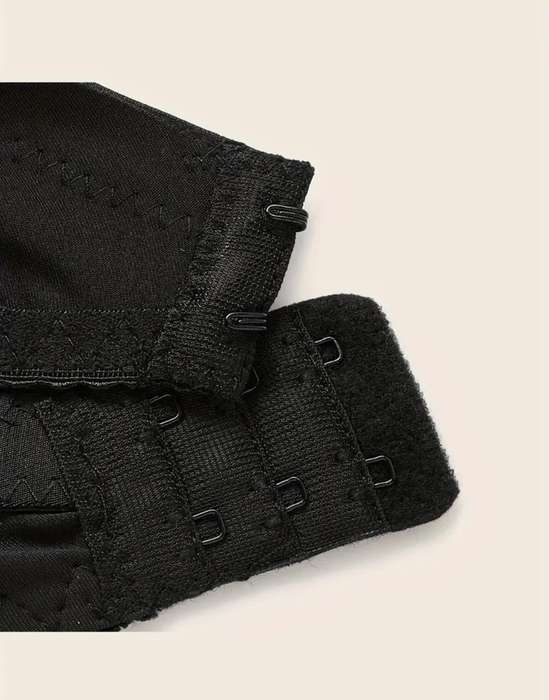 Bra:  44D