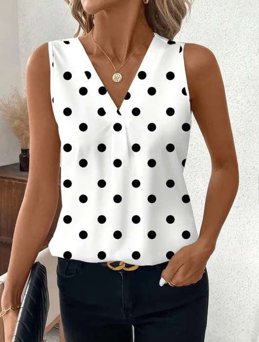 Polka dot Top: Large