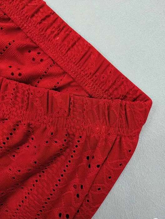Red Top: Large