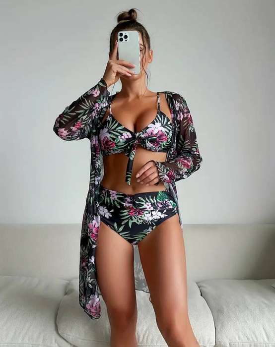 Swimwear Set: Large