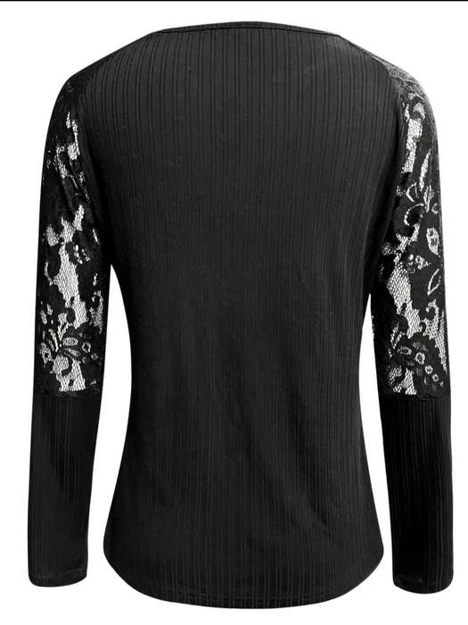 Stunning  Top:  Large