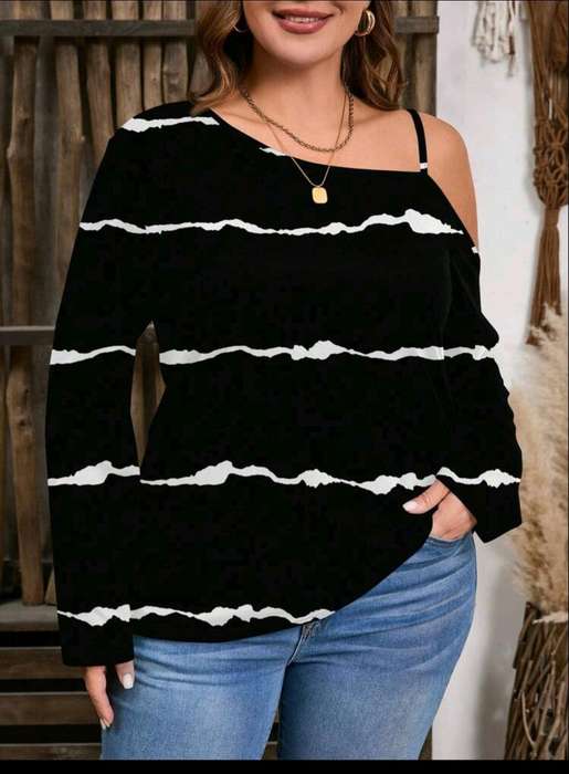 Stunning long sleeve Top:  4XL