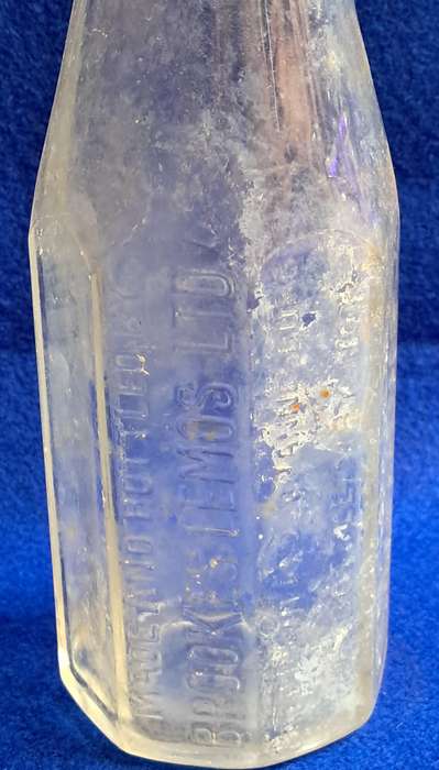 Brooks Lemos Antique Bottel (1933)- Rare South African made Bottle