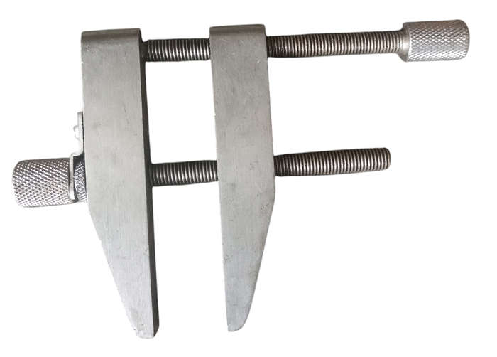 Vintage Single Parallel Machinists Clamp unmarked in good condition
